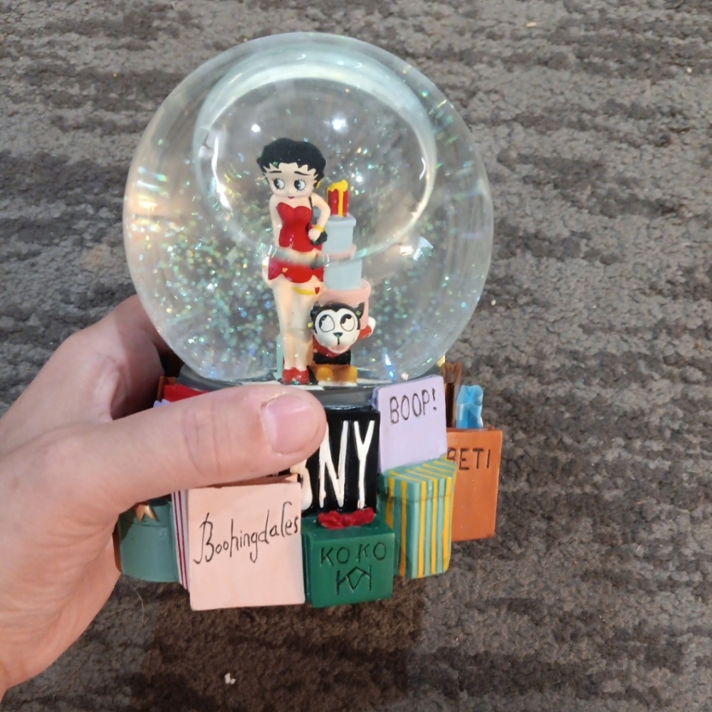 Betty Boop Snow Globe with Colorful Base